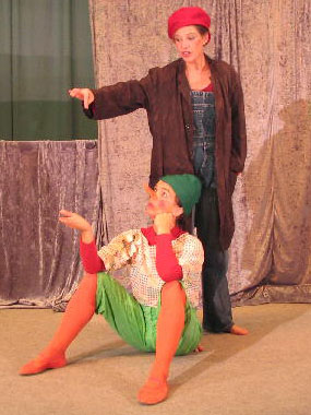 Ingrid Schweitzer und Birgit Hering in Pinocchio